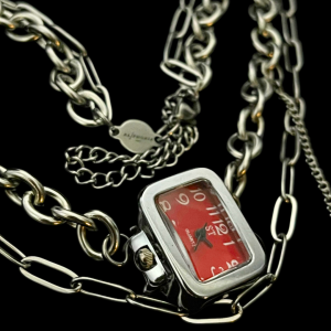 RELOJ COLLAR ROJO 70's VINTAGE