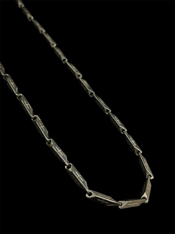 Cadena Cruz tallada 50cm