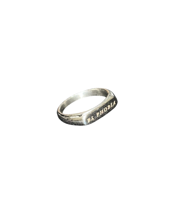 Anillo TIMES NEW ROMAN